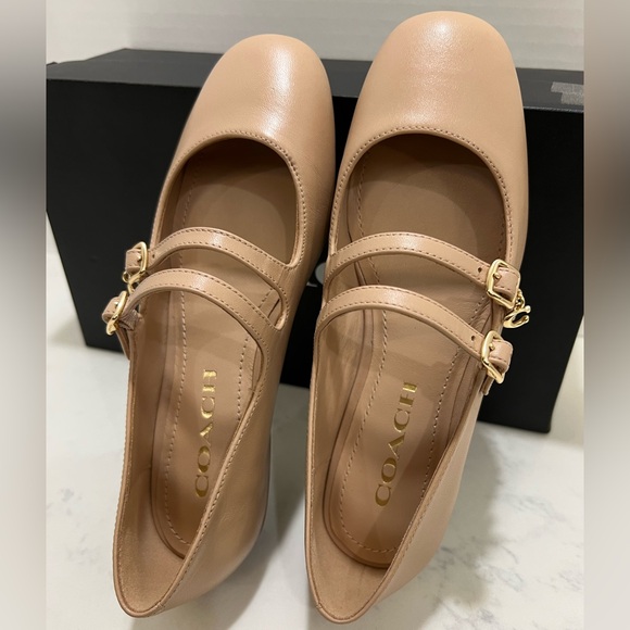 Coach Women's Tan Mary Jane Flats - Picture 6 of 10
